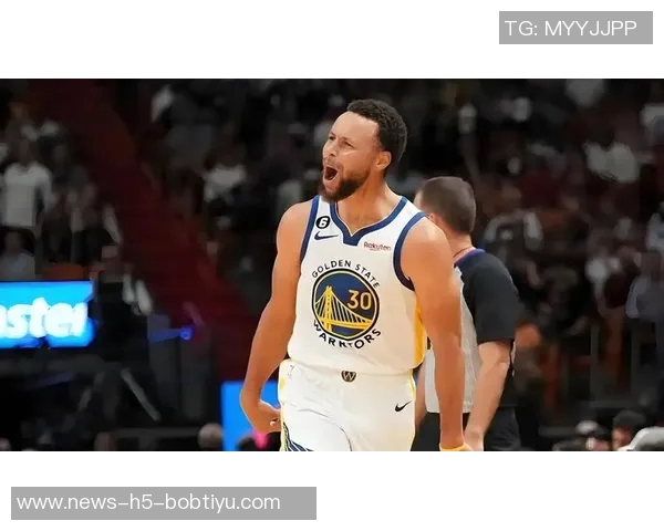 库里分享球队挫败感与积极心态称更衣室氛围良好连胜提升士气