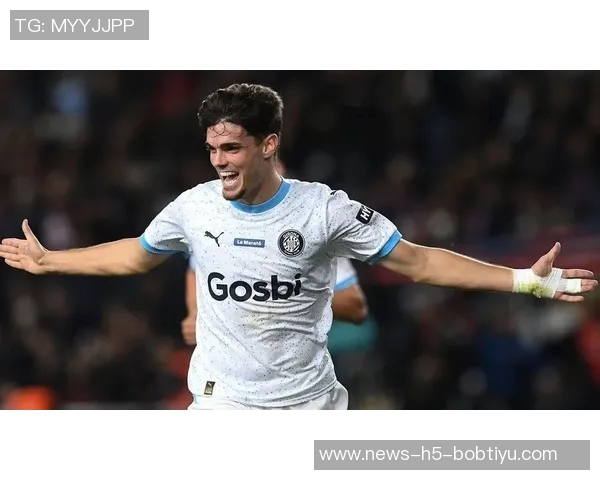 国米多特等多家俱乐部关注西汉姆联15岁后卫费约库转会动态