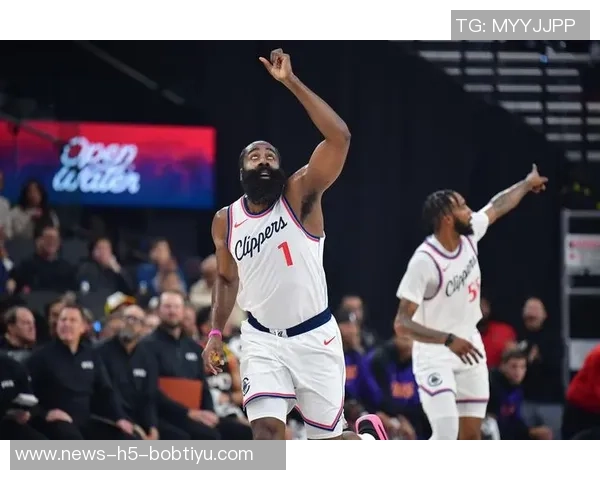 鲍威尔谈快船低迷战绩表示未曾预料并称无需再担忧球队问题